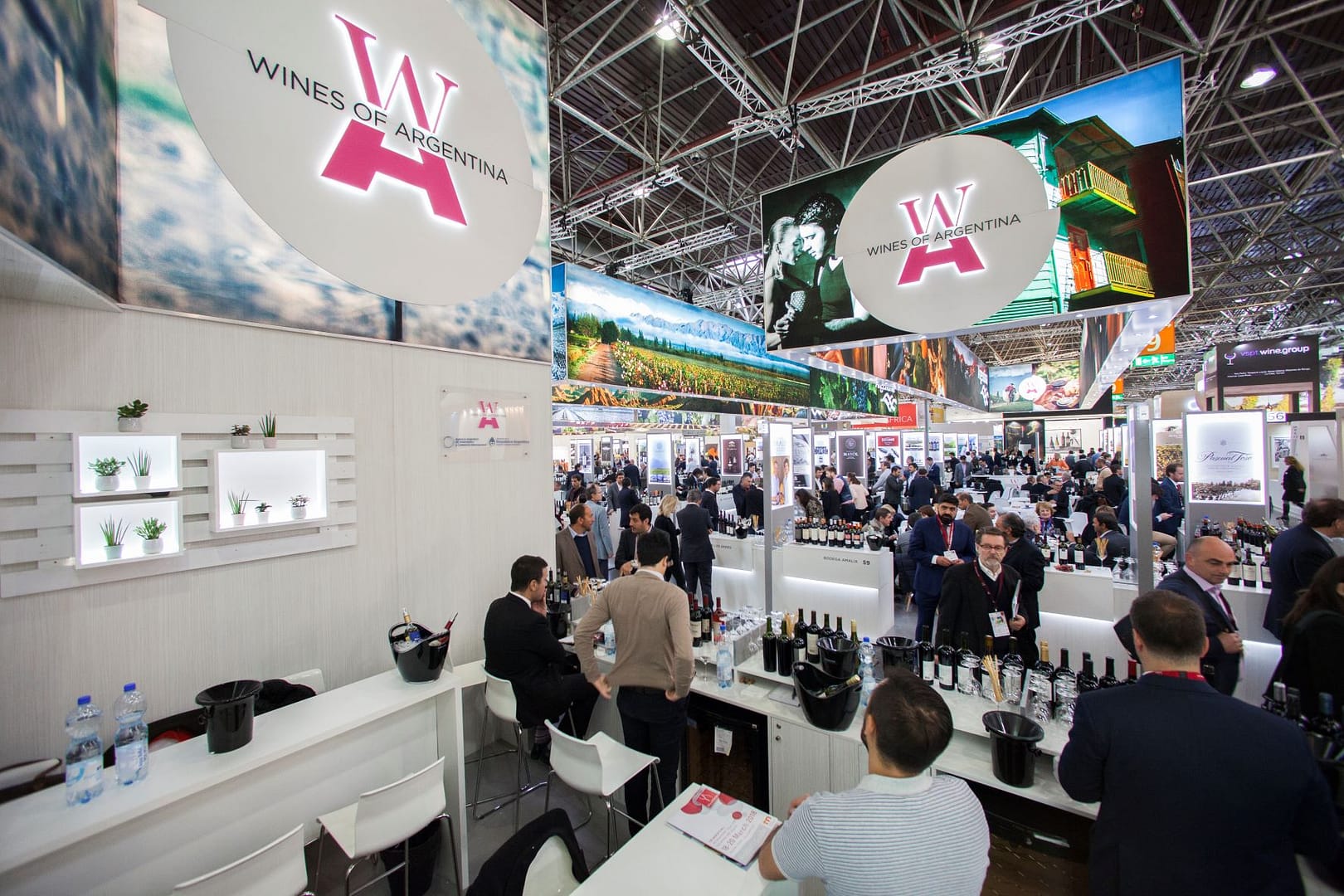 Argentina Elimina Retenciones a Exportaciones de Vino: Un Impulso para la Industria